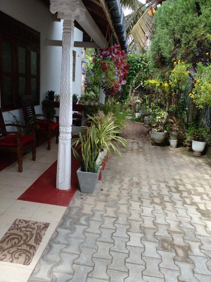 Gem Villa Weligama Extérieur photo