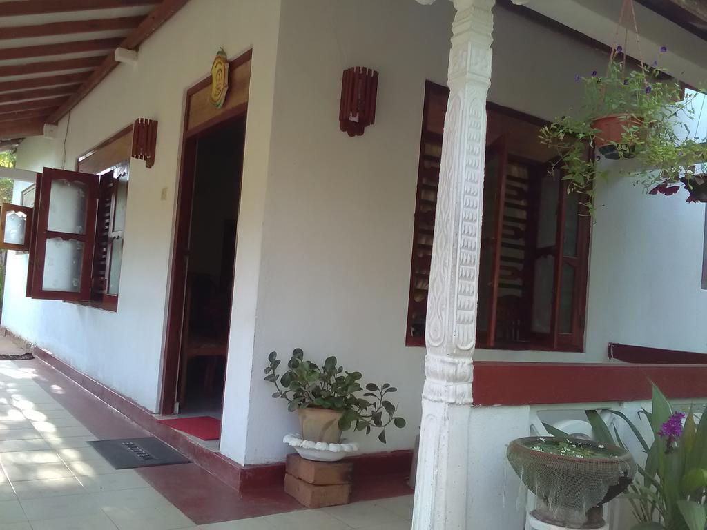 Gem Villa Weligama Extérieur photo